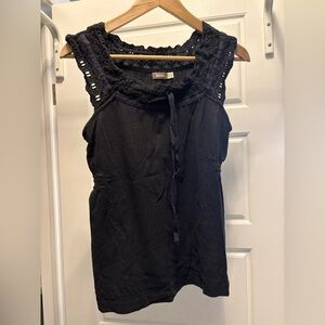 Roots Women’s Top Size Medium